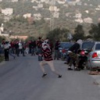 Palestinians injured after clashes with Israeli troops