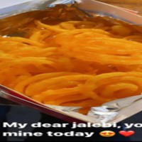Disha Patani indulges in some jalebis