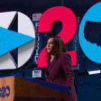 Republican Senator mispronounces Kamala Harris' name