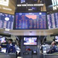 US stocks drop as stimulus hopes wane