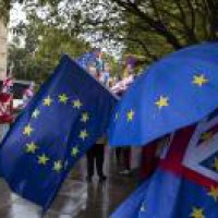$889mn plan for British border posts, staff
