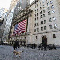 US reports worse-than-expected jobless claims data