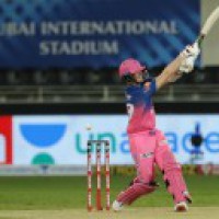 Captain Smith, Uthappa take Rajasthan to 177/6 vs RCB