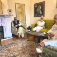 Farooq Abdullah meets senior NC leaders