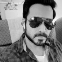 Emraan Hashmi to star in comedy titled 'Sab First Class'