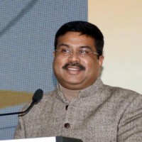 Pradhan invites investors to join India's renewable energy journey