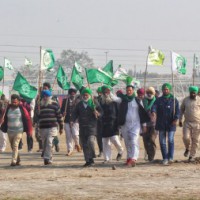 At this stage, farmers' protest should be allowed, says SC