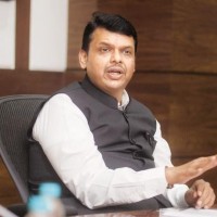 "I am willing to talk to agitating farmers", says Maharashtra CM Fadnavis