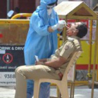 More Covid contacts contract virus in K'taka, tally 9,721
