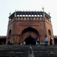 Jama Masjid to remain shut till June 30: Shahi Imam