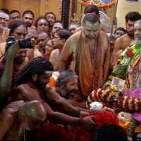 Jayendra Saraswathi interred in Tamil Nadu's Kanchi Mutt