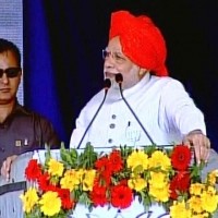 Gujarat Polls: Modi Mocks Cong Saying Those Who Oppose ‘Bullet Train’ Can Take To ‘Bullock Cart’