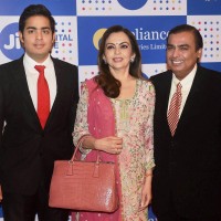 Big wedding bash on the cards: Mukesh and diamond merchant Mehta set to become 'sambhandis?'
