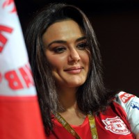 I am just very happy that Mumbai is not going to the finals - Preity Zinta 