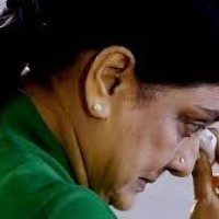 15-day parole sought by jailed Sasikala to attend husband's funeral