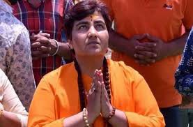 प्रज्ञा पर फिर रार प्रज्ञा पर फिर रार