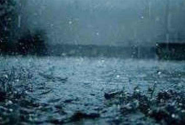 मॉन्ट्रियल में बांध टूटने के बाद भयावह हुई बाढ़, हटाए गए हजारों लोग मॉन्ट्रियल में बांध टूटने के बाद भयावह हुई बाढ़, हटाए गए हजारों लोग