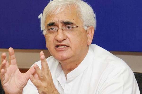 शाह के बाटला हाउस वाले बयान पर खुर्शीद ने किया पलटवार शाह के बाटला हाउस वाले बयान पर खुर्शीद ने किया पलटवार