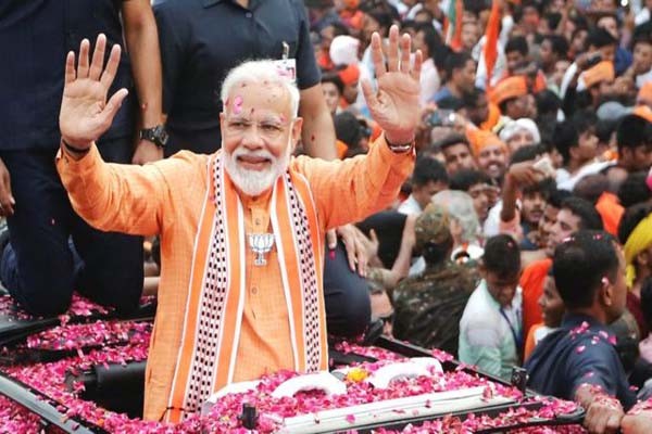 विश्व में पहली बार जीएसटी लागू करने वाली सरकार सत्ता में लौटी, पीएम मोदी ने रचा कीर्तिमान विश्व में पहली बार जीएसटी लागू करने वाली सरकार सत्ता में लौटी, पीएम मोदी ने रचा कीर्तिमान