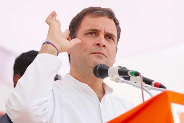 राहुल गांधी का पीएम मोदी पर कटाक्ष, बोले- अंग्रेजी शब्दकोश में जुड़ा नया शब्द 'मोदीलाई' राहुल गांधी का पीएम मोदी पर कटाक्ष, बोले- अंग्रेजी शब्दकोश में जुड़ा नया शब्द 'मोदीलाई'