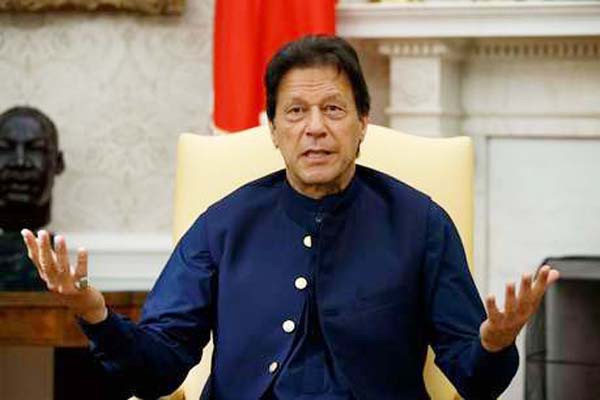 भारत हमें बर्बादी की ओर ढकेल रहा, बातचीत के सब रास्ते बंद, अब युद्ध ही एकमात्र विकल्प : इमरान भारत हमें बर्बादी की ओर ढकेल रहा, बातचीत के सब रास्ते बंद, अब युद्ध ही एकमात्र विकल्प : इमरान