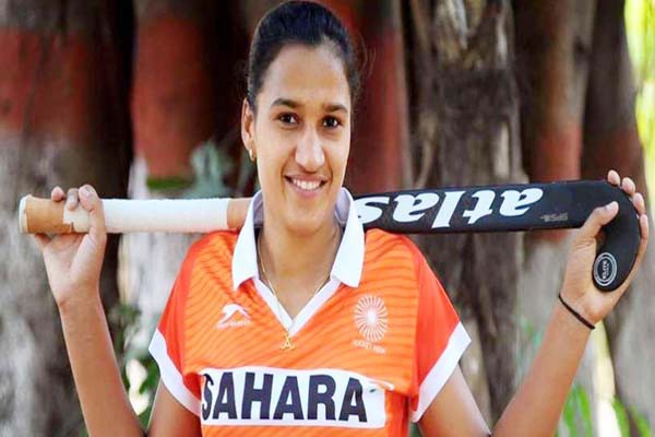 ओलंपिक क्वॉलिफायर में घरेलू समर्थकों से मिलेगा लाभ : रानी ओलंपिक क्वॉलिफायर में घरेलू समर्थकों से मिलेगा लाभ : रानी
