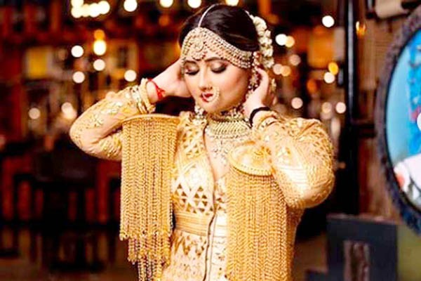 बिग बॉस के घर में शादी करेंगी रश्मि देसाई ? बिग बॉस के घर में शादी करेंगी रश्मि देसाई ?