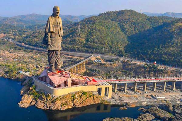 पीएम मोदी के कार्यक्रमों के चलते पर्यटकों के लिए बंद रहेगा स्टैच्यू ऑफ यूनिटी पीएम मोदी के कार्यक्रमों के चलते पर्यटकों के लिए बंद रहेगा स्टैच्यू ऑफ यूनिटी