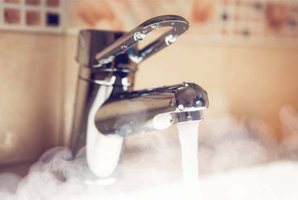 गर्म पानी के प्राकृतिक स्रोत में नहाने से मिलती है बीमारियों में राहत  -एक शोध में भी साबित हुआ है दावा 