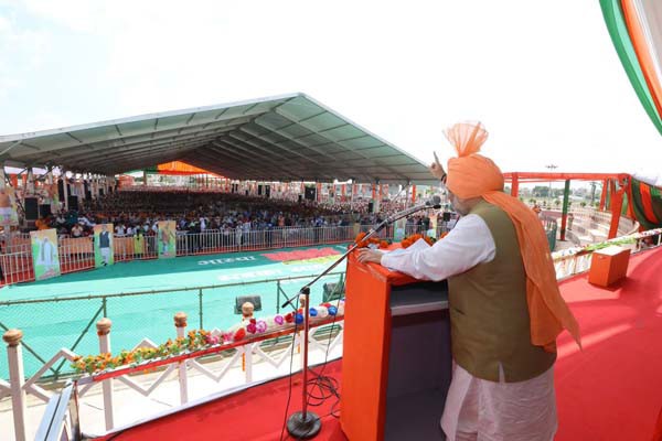 विपक्षी जो 70 साल में नहीं कर पाए, हमने 70 दिन में कर दिखाया : शाह विपक्षी जो 70 साल में नहीं कर पाए, हमने 70 दिन में कर दिखाया : शाह