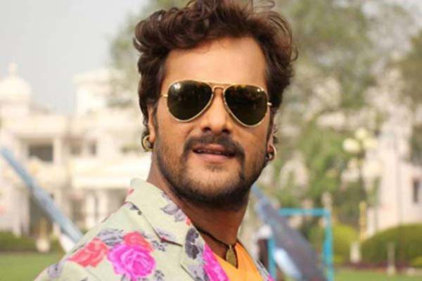 बिग बॉस में होगी खेसारी लाल यादव की वाइल्ड कार्ड एंट्री बिग बॉस में होगी खेसारी लाल यादव की वाइल्ड कार्ड एंट्री