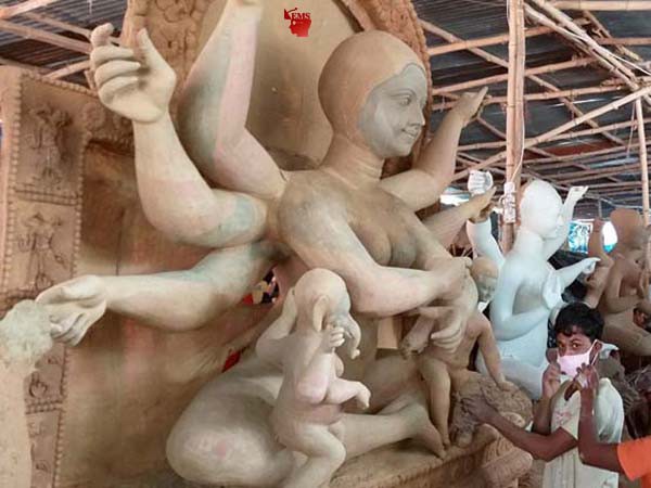 नवरात्र को लेकर तैयारियां जोरों पर नवरात्र को लेकर तैयारियां जोरों पर