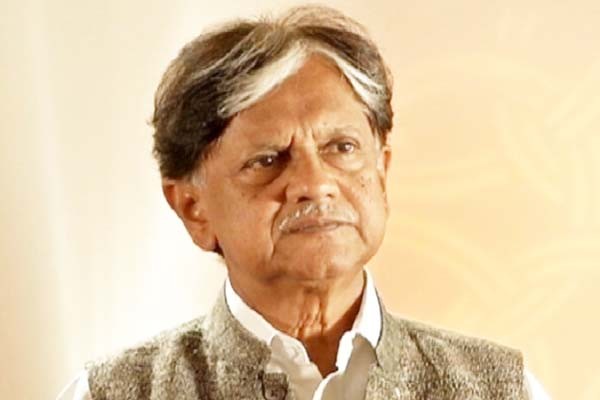 कांग्रेस की कमान किसी गैर कांग्रेसी नेता को मिली तो टूट सकती पार्टी : अनिल शास्त्री कांग्रेस की कमान किसी गैर कांग्रेसी नेता को मिली तो टूट सकती पार्टी : अनिल शास्त्री