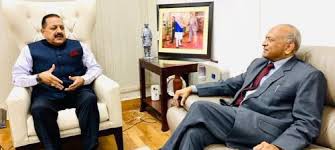  लद्दाख के उपराज्यपाल ने मंत्री जितेन्द्र सिंह से की मुलाकात 