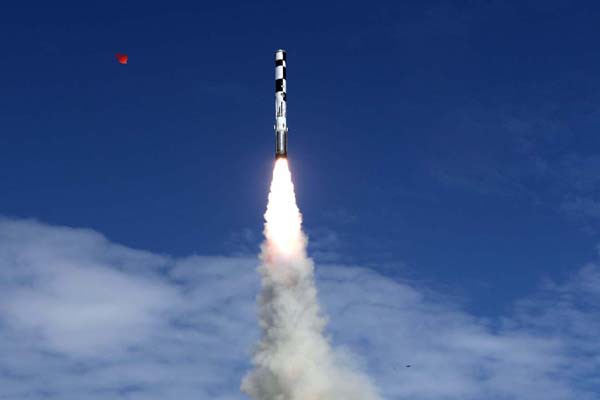 ब्रह्मोस मिसाइल का सफल परीक्षण, पानी के भीतर से भी दागी जा सकेगी 