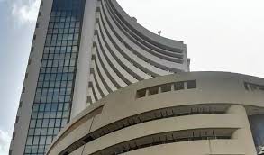 सेंसेक्स की चार प्रमुख कंपनियों का बाजार पूंजीकरण 55,682 करोड़ घटा - रिलायंस का शीर्ष स्थान बरकरार रहा सेंसेक्स की चार प्रमुख कंपनियों का बाजार पूंजीकरण 55,682 करोड़ घटा - रिलायंस का शीर्ष स्थान बरकरार रहा