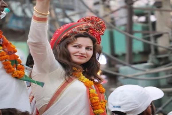 भाजपा उम्मीदवार सोनाली ने मांगी माफी -भारत माता की जय वाले बयान पर जताया खेद भाजपा उम्मीदवार सोनाली ने मांगी माफी -भारत माता की जय वाले बयान पर जताया खेद