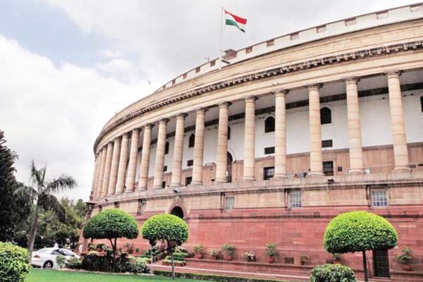 संसद का शीतकालीन सत्र 18 नवंबर से 24 दिसंबर के बीच संसद का शीतकालीन सत्र 18 नवंबर से 24 दिसंबर के बीच