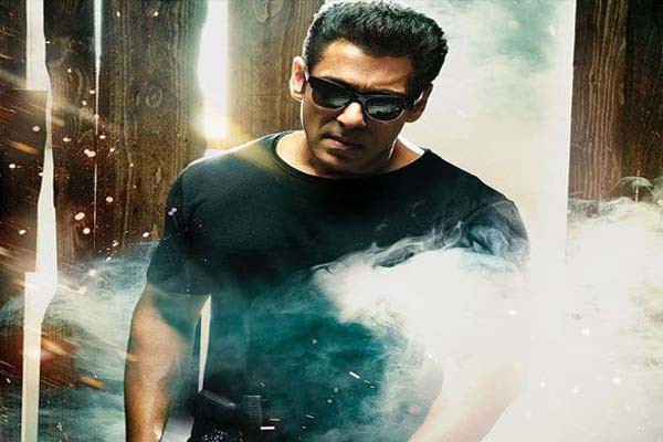 मेकर्स फिल्म 'राधे' को ईद 2021 पर रिलीज करने की कर रहे प्लानिंग मेकर्स फिल्म 'राधे' को ईद 2021 पर रिलीज करने की कर रहे प्लानिंग