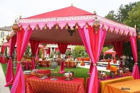 अब शादी में 200 के बजाय 50 गेस्ट ही होंगे शामिल अब शादी में 200 के बजाय 50 गेस्ट ही होंगे शामिल