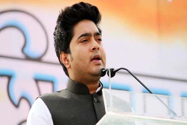 ममता के भतीजे अभिषेक बनर्जी बोले, पीएम तक में मेरा नाम लेने का साहस नहीं -इशारे में बोलने के बजाय, भाजपा नेताओं में मेरा नाम लेकर आरोप लगाने की हिम्मत होनी चाहिए ममता के भतीजे अभिषेक बनर्जी बोले, पीएम तक में मेरा नाम लेने का साहस नहीं -इशारे में बोलने के बजाय, भाजपा नेताओं में मेरा नाम लेकर आरोप लगाने की हिम्मत होनी चाहिए
