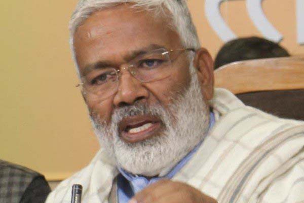 घाटी में अलगाववादियों की ताकत बढ़ने गुपकार समझौते में शामिल हुई कांग्रेस : स्वतंत्र देव सिंह घाटी में अलगाववादियों की ताकत बढ़ने गुपकार समझौते में शामिल हुई कांग्रेस : स्वतंत्र देव सिंह