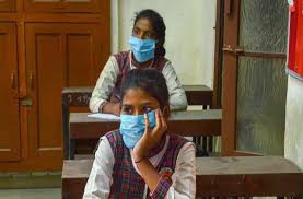 आंध्र प्रदेश में आज से खुल जाएंगे रहे स्कूल-कॉलेज, सिर्फ आधे दिन तक होगी पढ़ाई आंध्र प्रदेश में आज से खुल जाएंगे रहे स्कूल-कॉलेज, सिर्फ आधे दिन तक होगी पढ़ाई