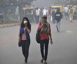दिल्ली-एनसीआर की हवा और जहरीली दिल्ली-एनसीआर की हवा और जहरीली