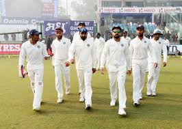 विराट सहित भारतीय बल्लेबाजों के सामने होगी गेंदबाजों की परीक्षा : स्वेपसन विराट सहित भारतीय बल्लेबाजों के सामने होगी गेंदबाजों की परीक्षा : स्वेपसन