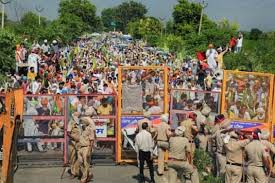 पंजाब और हरियाणा में किसानों ने शुरू की राष्ट्रव्यापी सड़क नाकेबंदी -मालगाड़ियों को बंद कर किसान आंदोलन को बदनाम कर रही मोदी सरकार पंजाब और हरियाणा में किसानों ने शुरू की राष्ट्रव्यापी सड़क नाकेबंदी -मालगाड़ियों को बंद कर किसान आंदोलन को बदनाम कर रही मोदी सरकार