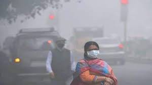 दिल्ली में छठे दिन भी जहरीली बनी रही हवा दिल्ली में छठे दिन भी जहरीली बनी रही हवा