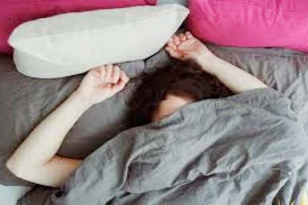 खाली समय के 9 घंटे सोते हुए बिताते हैं भारतीय -राष्ट्रीय सांख्यिकी द्वारा किया गया था टाइम यूज सर्वे खाली समय के 9 घंटे सोते हुए बिताते हैं भारतीय -राष्ट्रीय सांख्यिकी द्वारा किया गया था टाइम यूज सर्वे