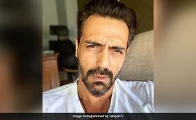 ड्रग कनेक्शन मामले में 7 घंटे चली अभिनेता अर्जुन रामपाल से एनसीबी की पूछताछ ड्रग कनेक्शन मामले में 7 घंटे चली अभिनेता अर्जुन रामपाल से एनसीबी की पूछताछ