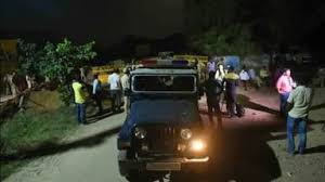 हाथरस कांड में कुछ छुपाने की हो रही कोशिश हाथरस कांड में कुछ छुपाने की हो रही कोशिश